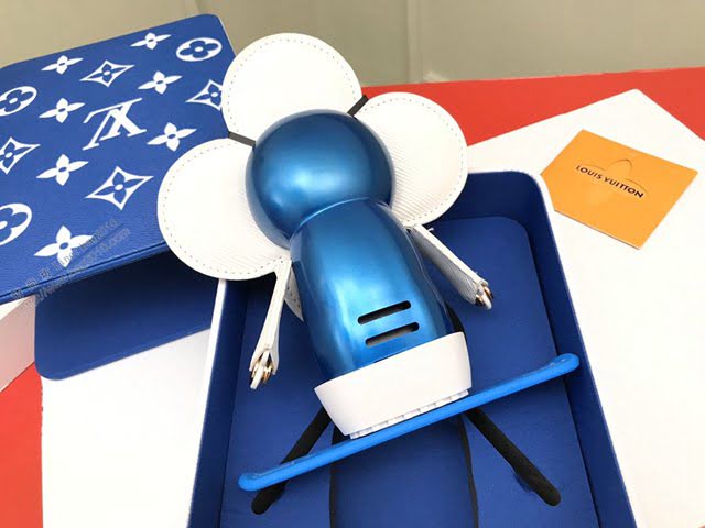 lv飾品 SNOWBOARD VIVIENNE玩偶 驢牌字母標記滑雪板 lv擺件  lvqb1000